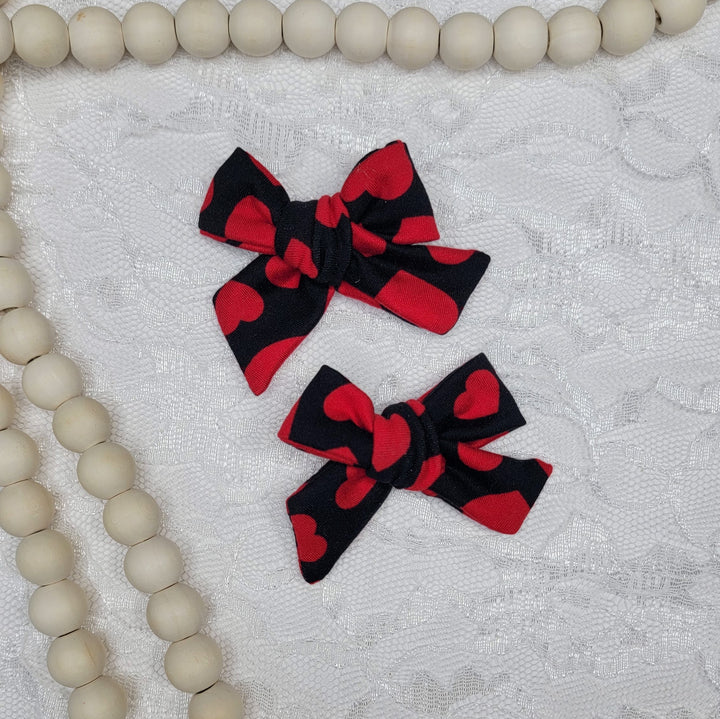 Red Hearts on Black Dainty Piggies (on clips)