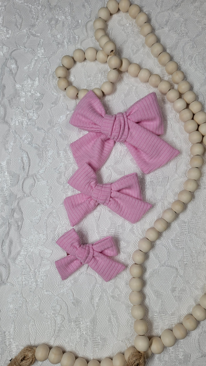 Baby Pink Dainty Bow (on clips)