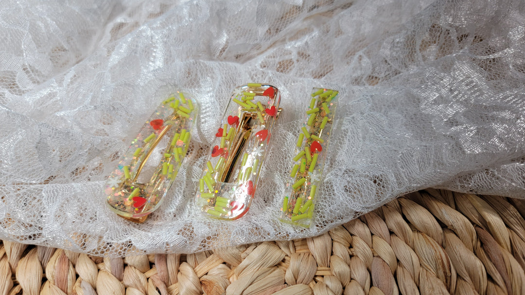 Green Heart Resin Hair Clips