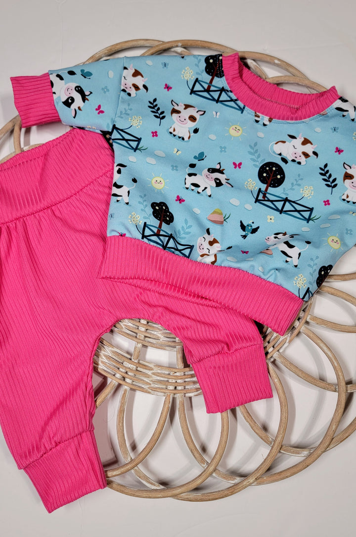 Pink Baby Cows Lounge Set