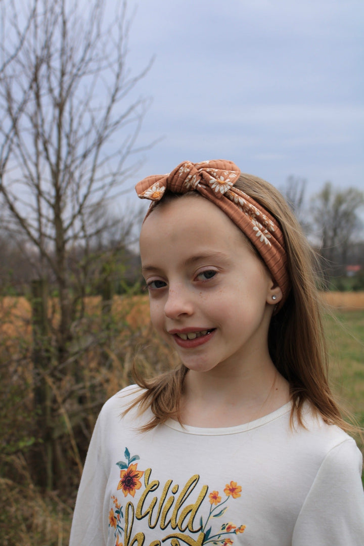 Black Hearts on White Chunky Knot Headwrap