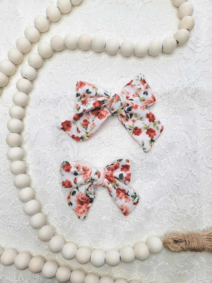 Rose Garden Dainty Bows (on clips)